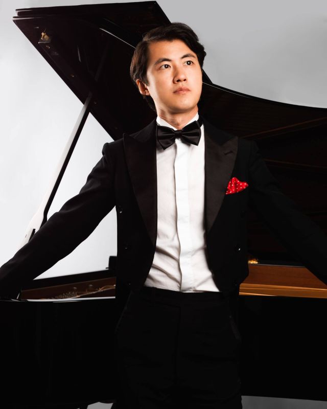Grosser Klavierabend - Haiou Zhang