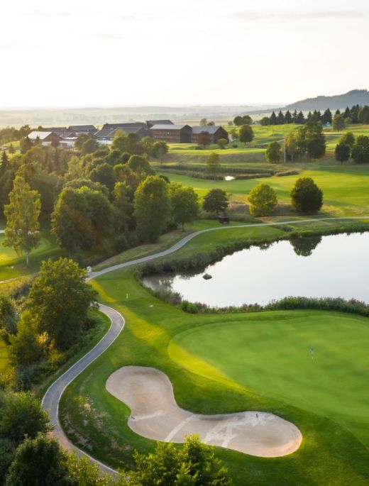 Der Teich des East Course aus der Vogelperspektive